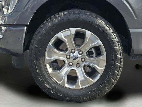 Used 2022 Ford F150 Platinum w/ Trailer Tow Package AWD/4WD image 8