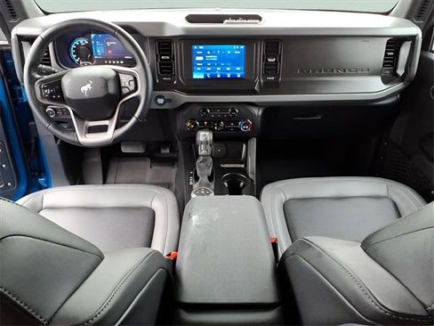 Used 2023 Ford Bronco Big Bend image 25