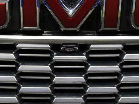 Used 2023 GMC Yukon Denali w/ LPO, Floor Liner Package AWD/4WD image 54