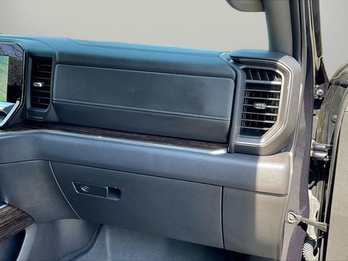 Used 2024 GMC Sierra 1500 Elevation w/ Elevation Premium Package image 21