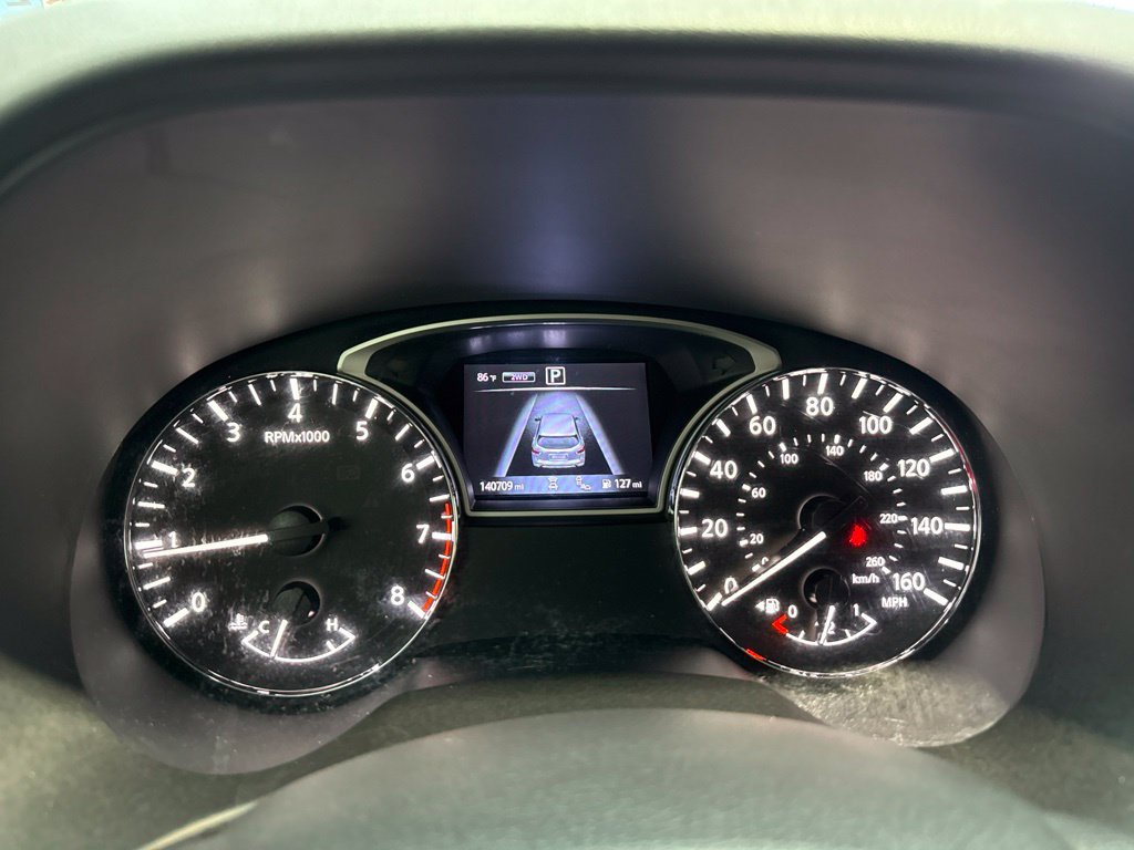 Used 2018 Nissan Pathfinder SL w/ SL Premium Package AWD/4WD image 18