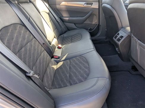 Used 2019 Hyundai Sonata Sport w/ Tech Package 03 image 18