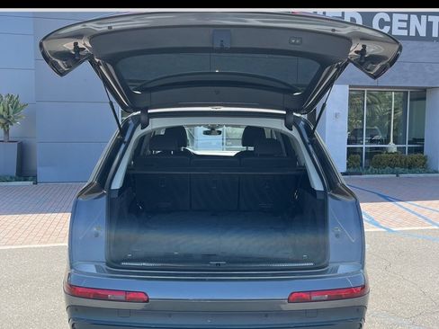 Used 2023 Audi Q7 3.0T Prestige w/ Prestige Package AWD/4WD image 26