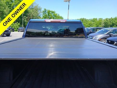 Used 2023 Chevrolet Silverado 1500 W/T w/ WT Value Package AWD/4WD image 11