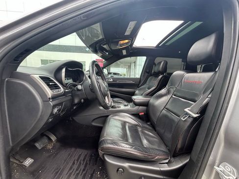 Used 2018 Jeep Grand Cherokee Trailhawk w/ Trailhawk Luxury Group image 7