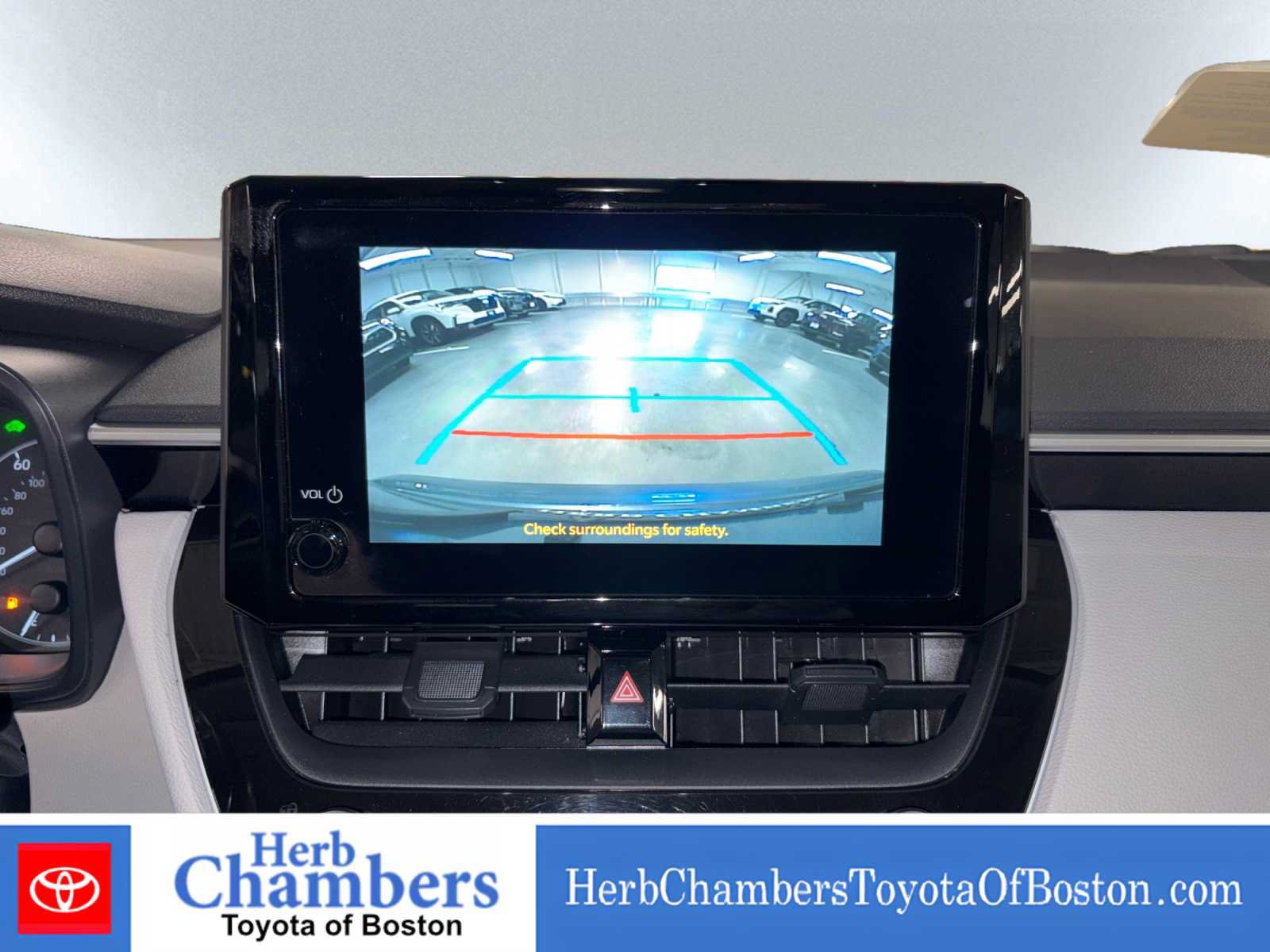 Used 2025 Toyota Corolla LE AWD/4WD image 12