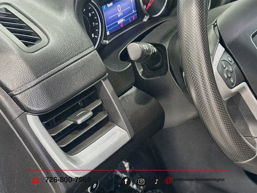 Certified 2022 GMC Terrain SLE FWD image 11