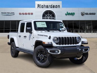 New 2025 Jeep Gladiator Sport