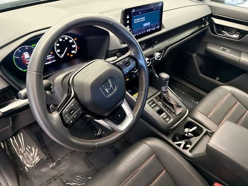 Used 2024 Honda CR-V Sport Touring image 7