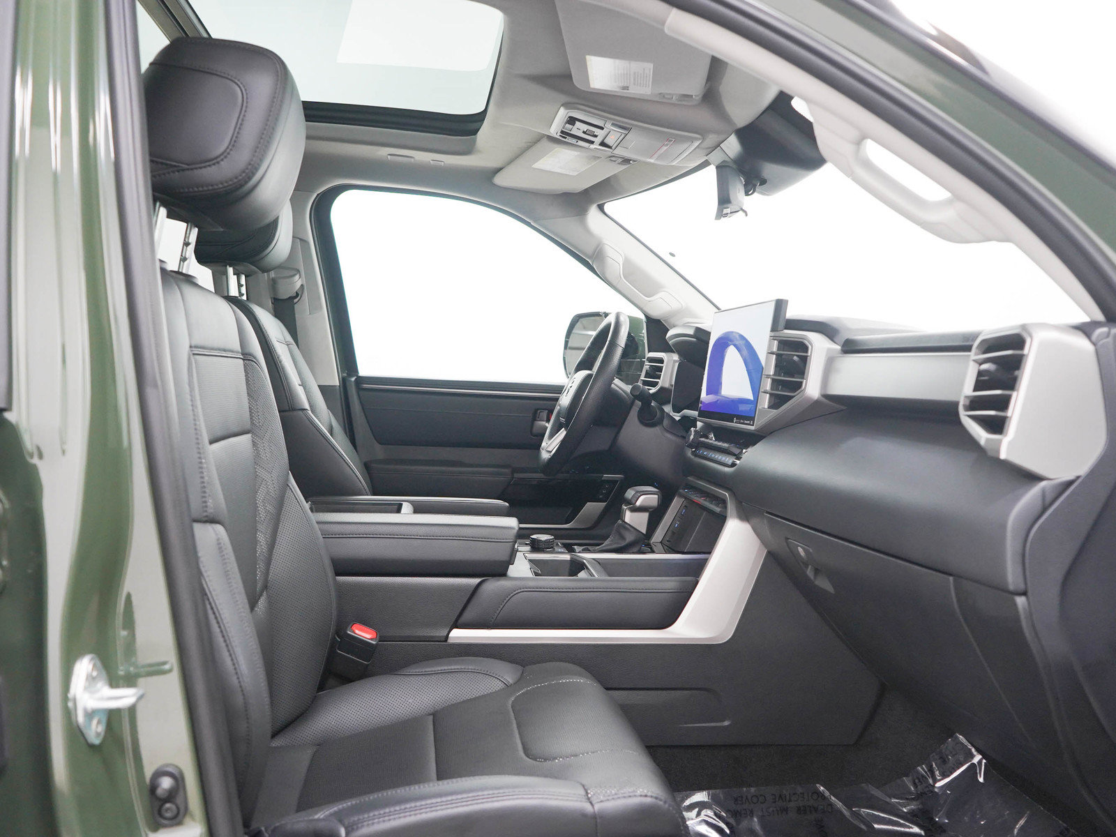 Used 2023 Toyota Tundra Limited AWD/4WD image 13