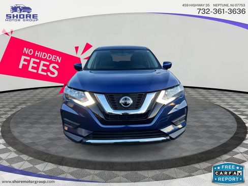 Used 2018 Nissan Rogue S image 2