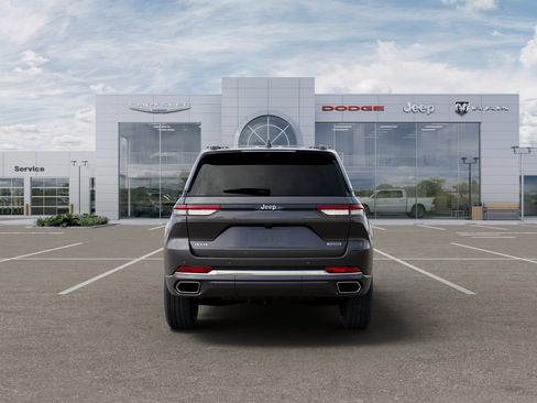 New 2025 Jeep Grand Cherokee Overland w/ Adv Protech Group III AWD/4WD image 8