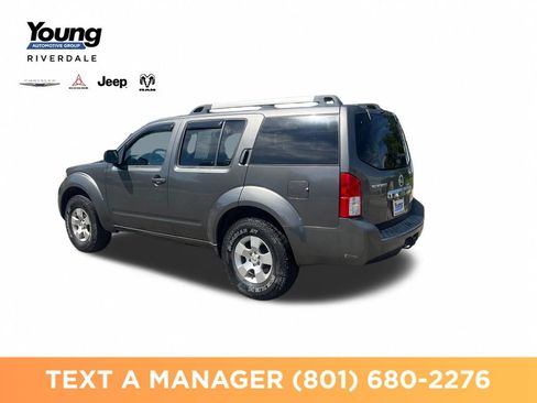 Used 2008 Nissan Pathfinder S w/ Side Airbags Pkg AWD/4WD image 3