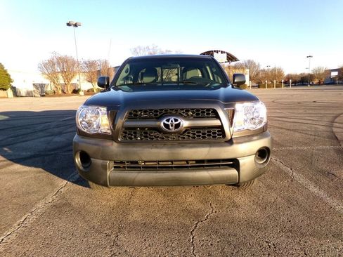 Used 2011 Toyota Tacoma 2WD Access Cab w/ Convenience Pkg image 3