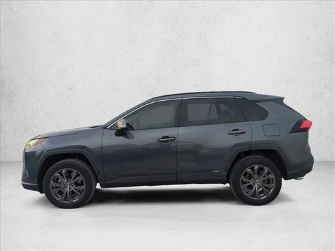Certified 2023 Toyota RAV4 XLE Premium AWD/4WD image 5
