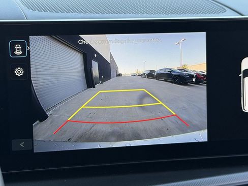 Used 2025 Hyundai Santa Fe SEL image 17