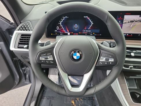 New 2026 BMW X5 xDrive40i w/ Climate Comfort Package image 22