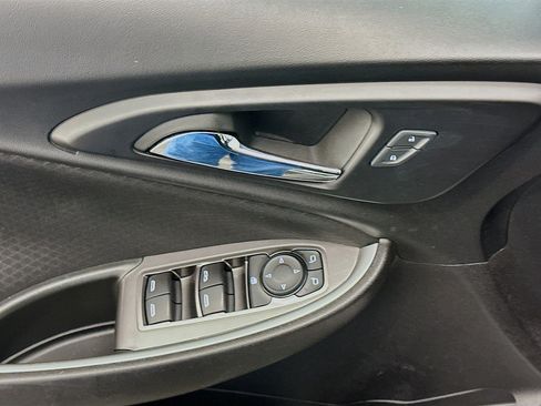 Used 2024 Chevrolet Malibu LT FWD image 15