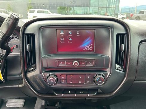 Used 2018 Chevrolet Silverado 2500 W/T w/ Snow Plow Prep Package AWD/4WD image 17