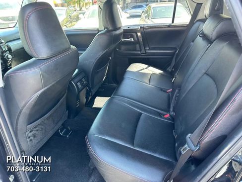 Used 2019 Toyota 4Runner TRD Off-Road Premium AWD/4WD image 12