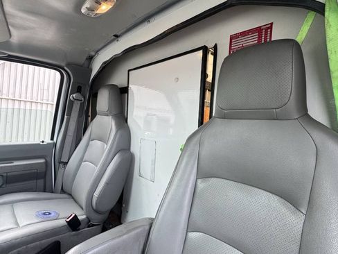 Used 2021 Ford E-350 and Econoline 350 Super Duty w/ Power Windows & Locks Group RWD image 13
