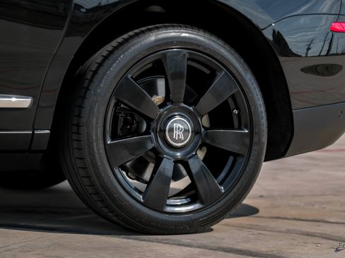 Used 2022 Rolls-Royce Cullinan image 84