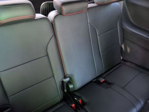 Certified 2026 Chevrolet Traverse RS w/ LPO, Floor Liner Package FWD image 39