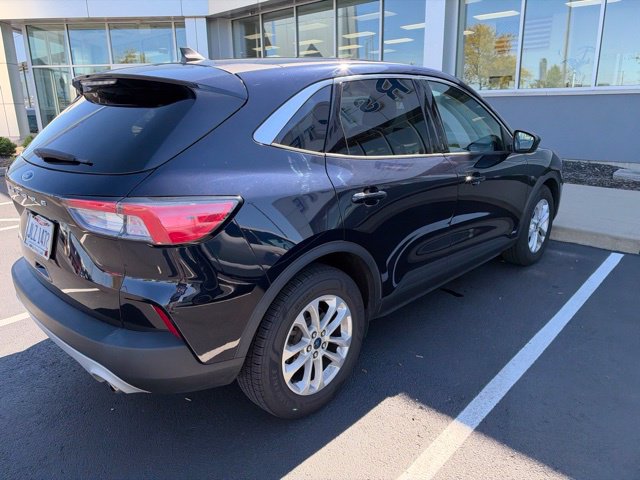 Used 2021 Ford Escape SE FWD image 2