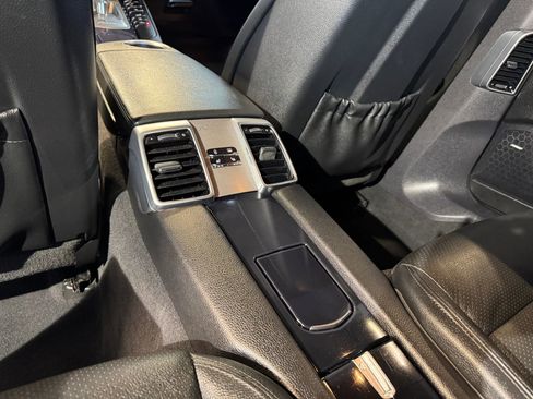 Used 2013 Porsche Panamera S image 24
