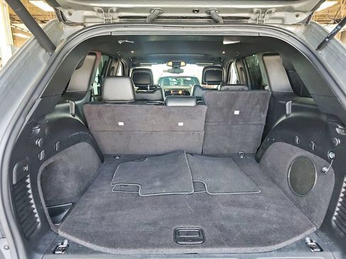 Used 2020 Jeep Grand Cherokee Altitude AWD/4WD image 21