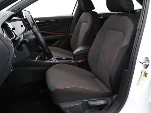 Used 2024 Volkswagen Jetta GLI 40th Anniversary Edition FWD image 10