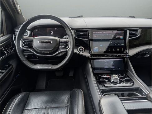 Used 2024 Jeep Grand Wagoneer L Series II w/ Quick Order Packagew 28T image 32