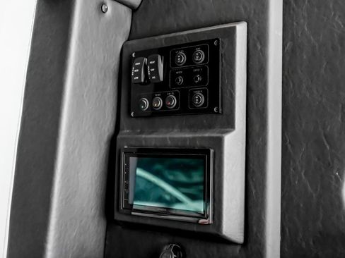 Used 2024 Mercedes-Benz Sprinter 3500 image 30