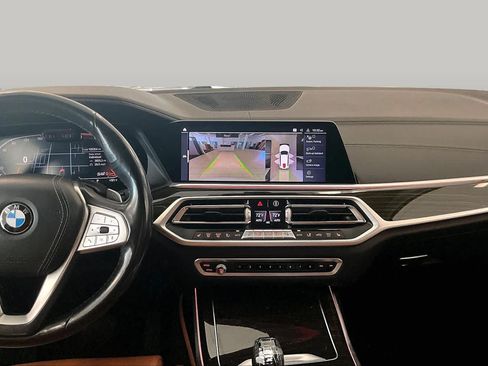 Used 2019 BMW X7 xDrive50i w/ Premium Package AWD/4WD image 6