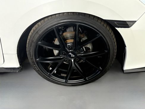 Used 2018 Honda Civic Sport image 31