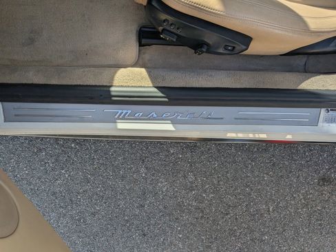 Used 2011 Maserati GranTurismo S image 14