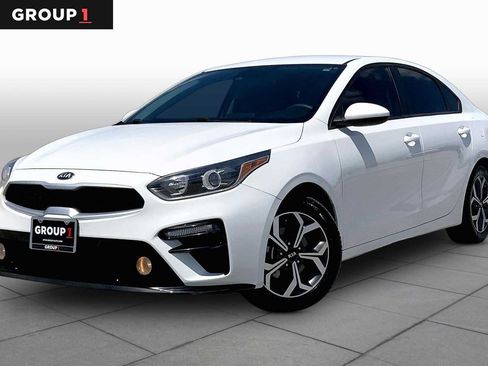 Used 2021 Kia Forte LXS FWD image 1