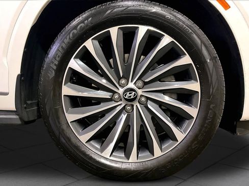 Used 2023 Hyundai Palisade Calligraphy image 10