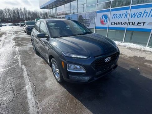 Used 2020 Hyundai Kona SE image 2