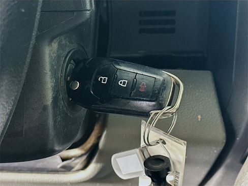 Used 2022 Ford F350 XL w/ Power Equipment Group image 25