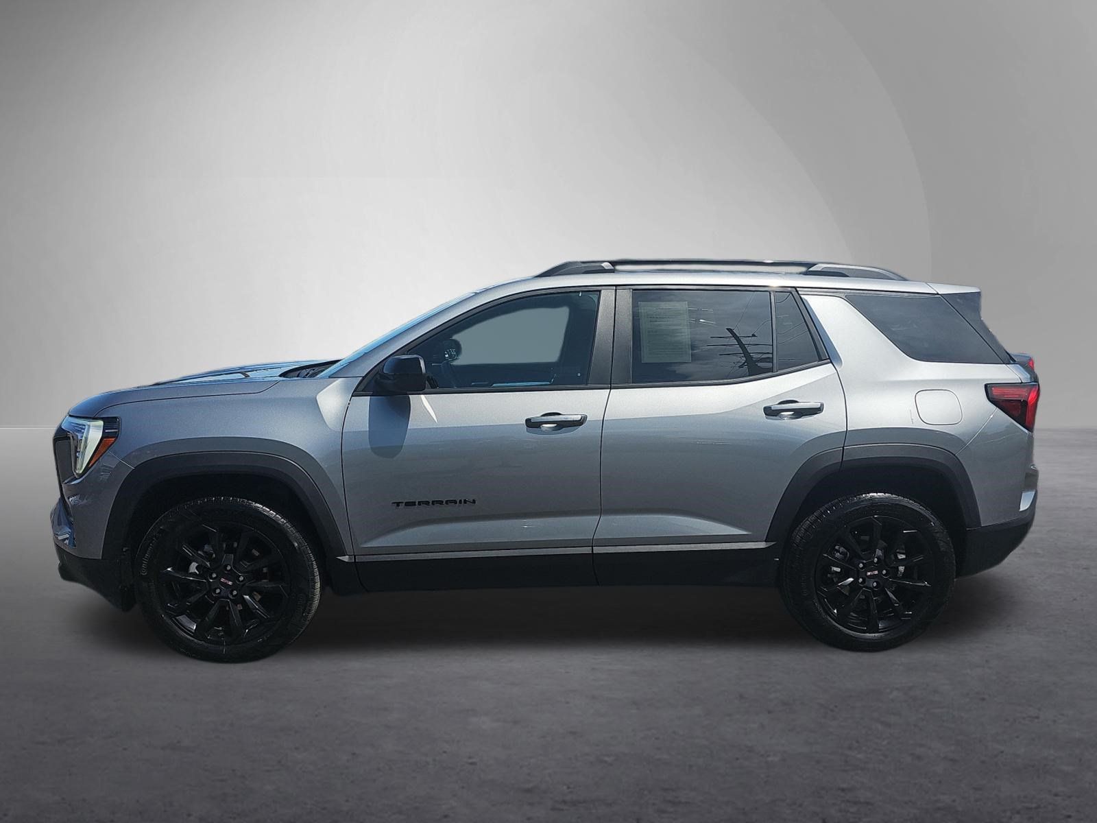 Used 2026 GMC Terrain Elevation w/ Elevation Premium Package AWD/4WD image 7
