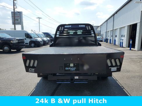 New 2024 RAM 3500 Tradesman w/ Chrome Appearance Group image 4