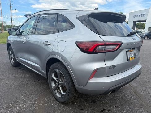 Used 2024 Ford Escape ST-Line w/ Tech Pack #1 AWD/4WD image 3