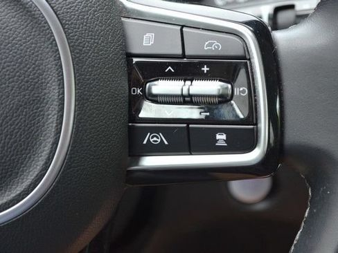 Used 2024 Kia Sorento S AWD/4WD image 21