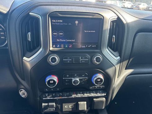 Used 2021 GMC Sierra 2500 Denali w/ Denali Black Diamond Edition image 24