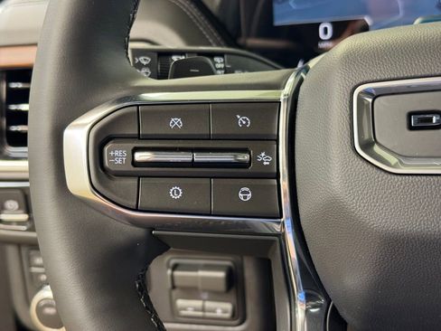 New 2026 GMC Yukon XL Denali w/ Advanced Technology Package AWD/4WD image 36