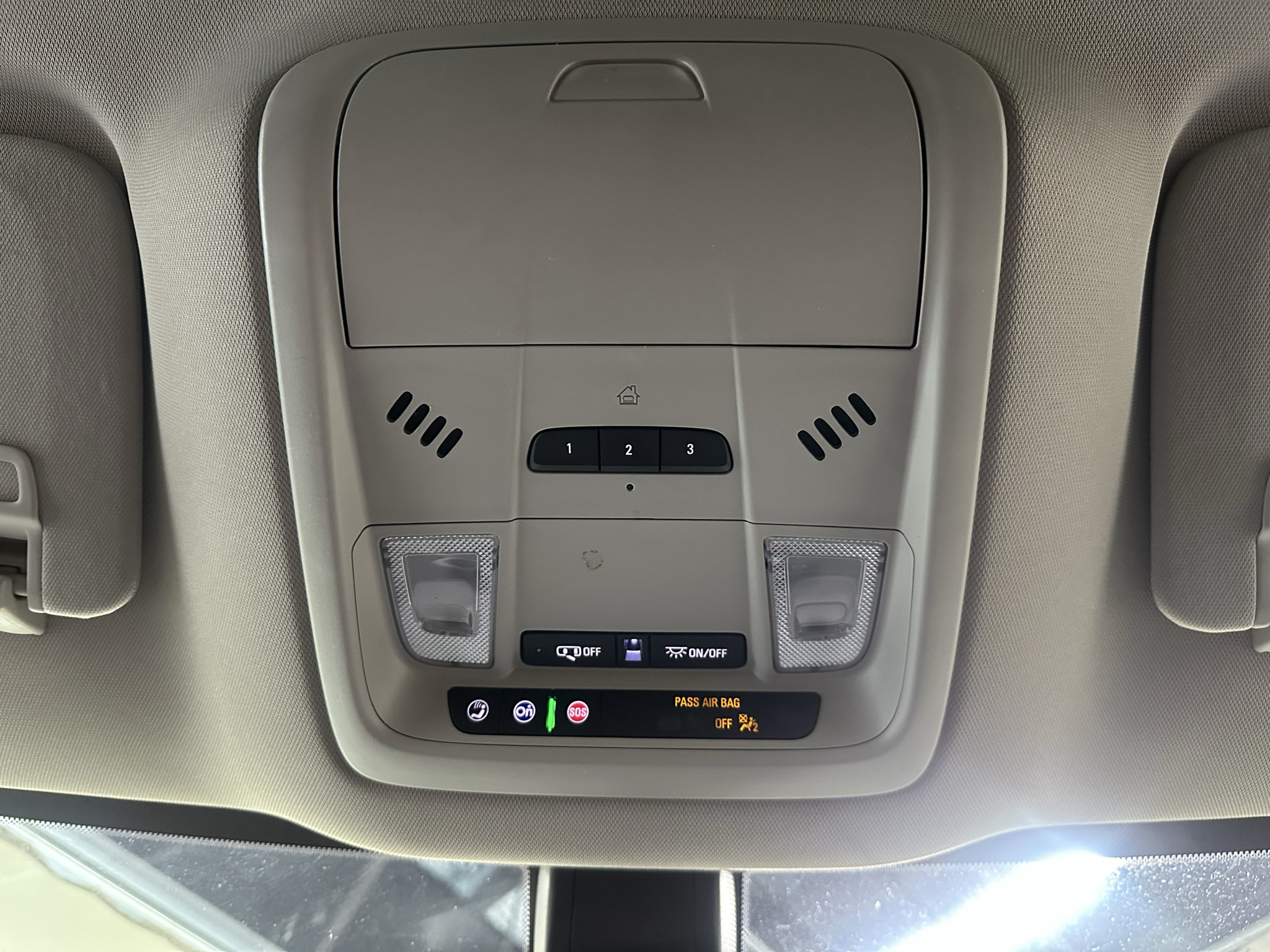 Used 2020 Buick Enclave Essence w/ Trailering Package, 5000 lbs. AWD/4WD image 38