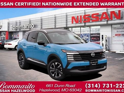 Certified 2025 Nissan Kicks SR FWD image 1