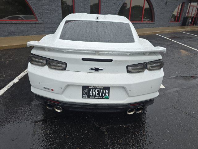 Used 2022 Chevrolet Camaro ZL1 RWD image 5