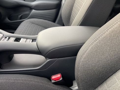 New 2026 Honda HR-V LX image 12